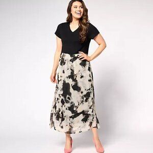 LOGO by Lori Goldstein Petite Print & Solid V-Neck Dress Black A638924
